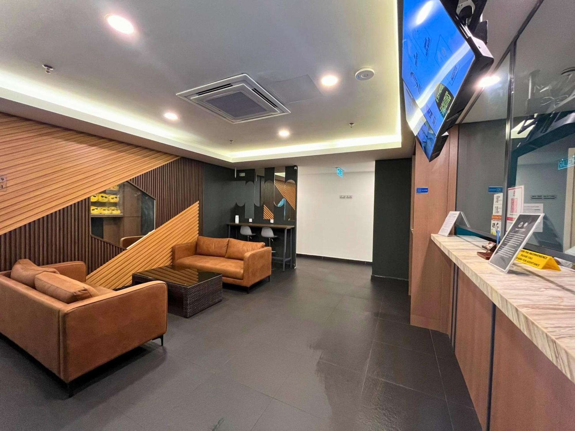 Sky Hotel Selayang Batu Caves Bagian luar foto